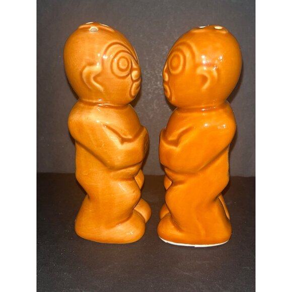 Vintage Trader Vics Tiki Salt & Pepper Shakers Ceramic Orange Hut Party Decor - Picture 2 of 6